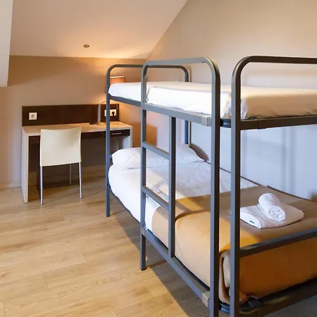 Port 1730 Hotel