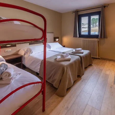 Port 1730 Hotel 2*